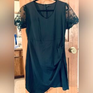 SHEIN DRESS L Black Lace Sleeves